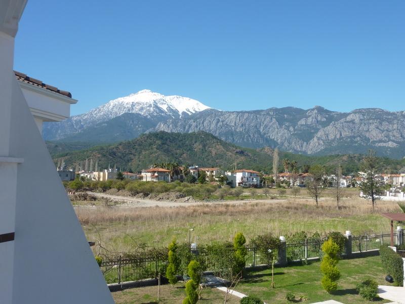 Cristal Villalar Kemer Bagian luar foto